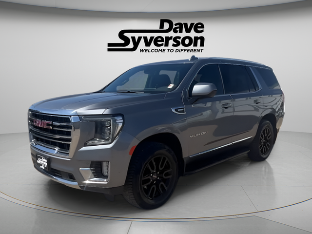 2022 GMC Yukon SLT in Gray — front three-quarter view